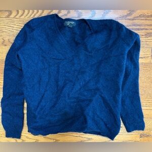 Vintage Charter Club Luxury Navy Blue Cashmere Sweater  Size M